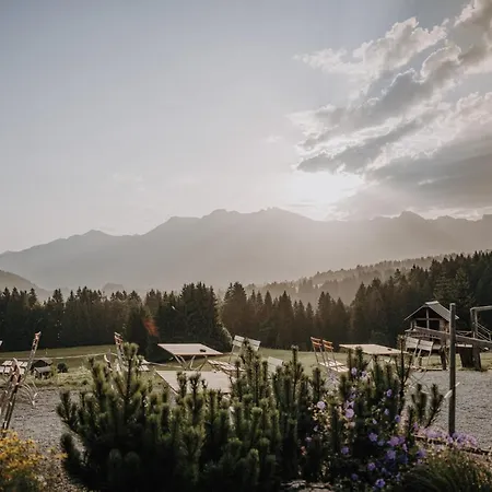 Hotell Alpe Dornach 4*